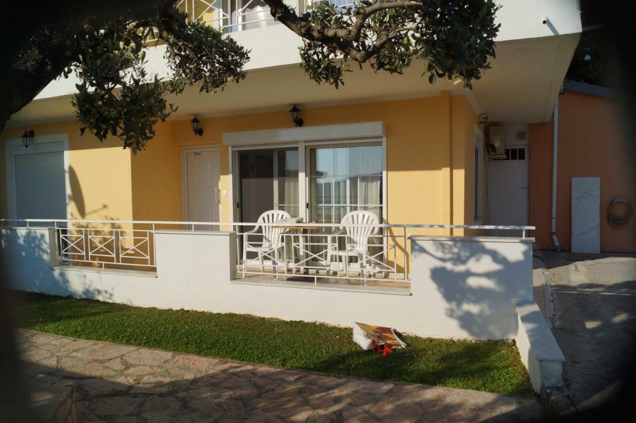 Τhe Sunny Apartments Igoemenitsa Buitenkant foto