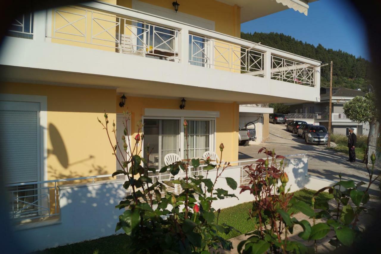 Τhe Sunny Apartments Igoemenitsa Buitenkant foto